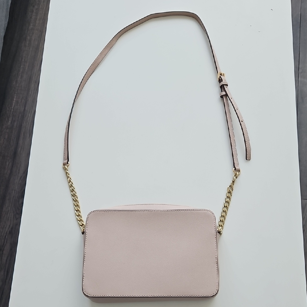Michael Kors Blush Crossbody Bag with Gold Chain - Picture 11 of 11